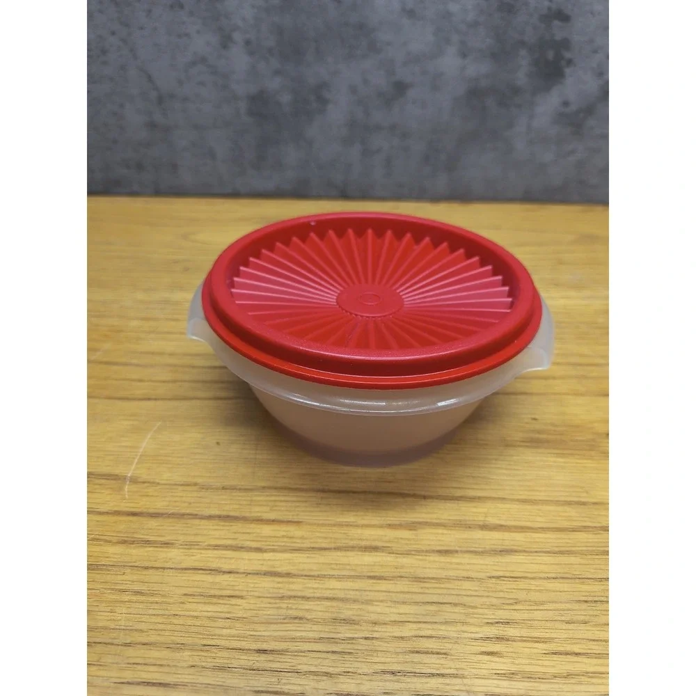 Tupperware Vintage Sheer Color 1‎ cup Servalier Bowl #1323 w/ Red Seal
